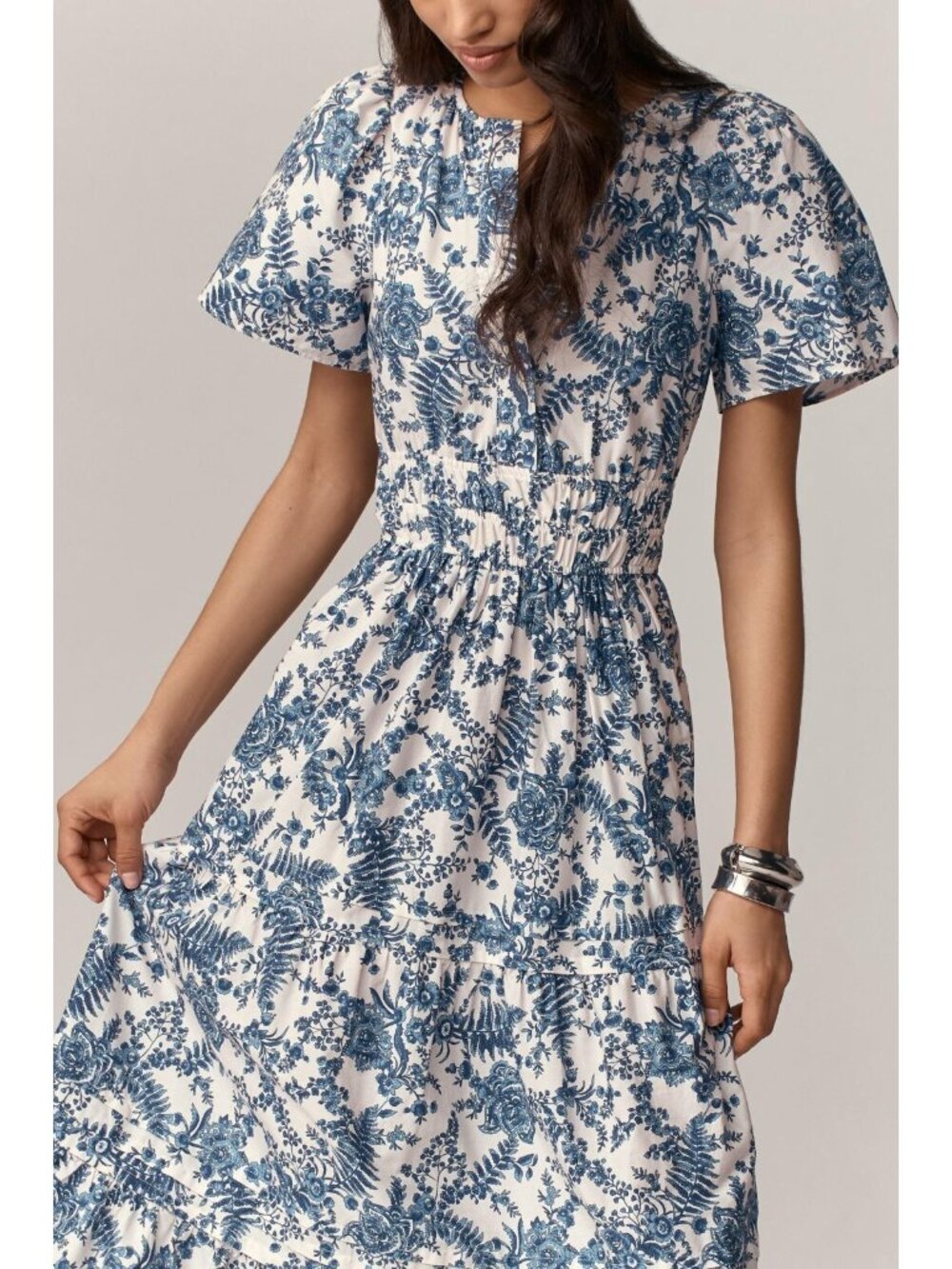 NWT Anthropologie Maeve Somerset Maxi in Ivory Blue Floral Tiered Cotton Dress M - Picture 2 of 6